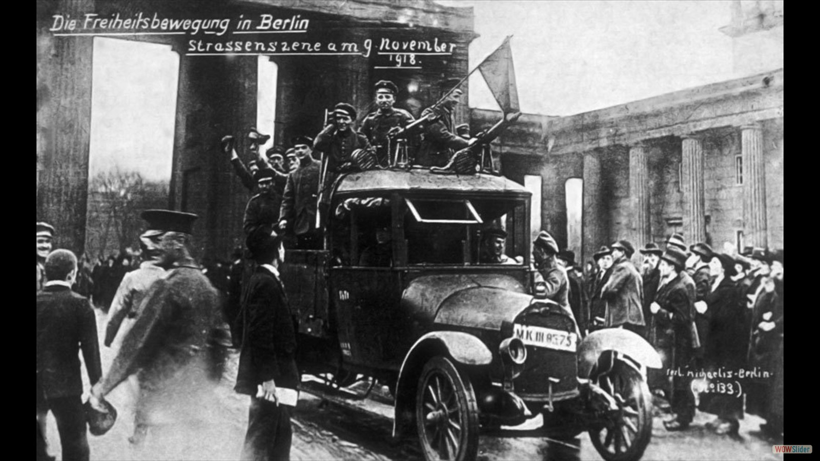 Revolutionre am Brandenburger Tor